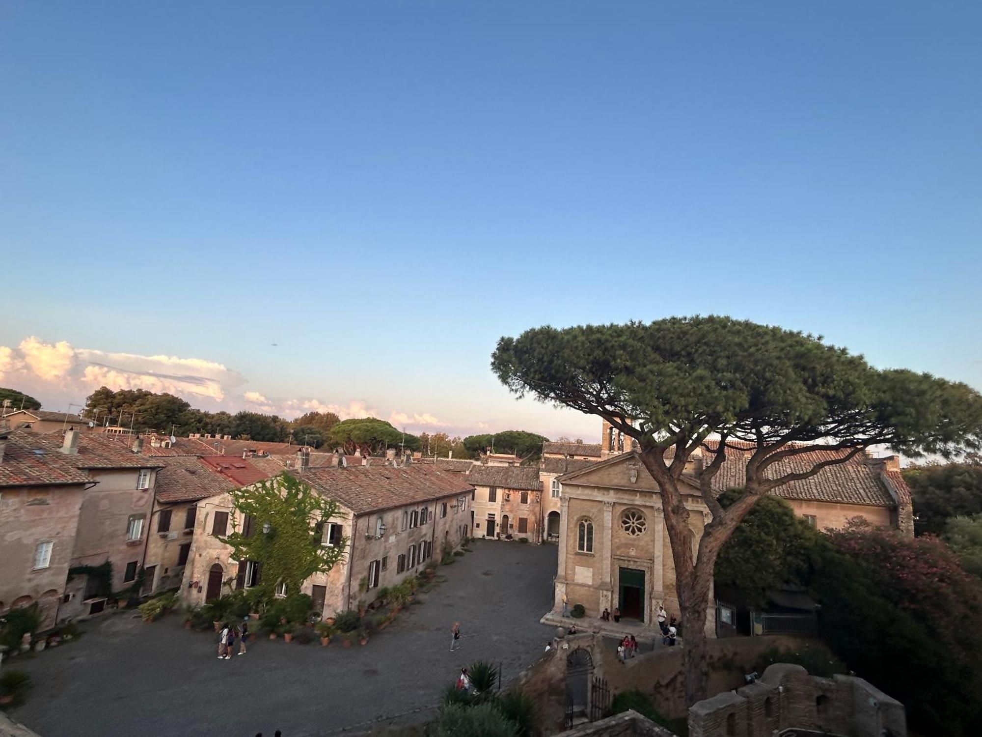 La Casa Di Elia E Italo Apartment Ostia Antica Exterior photo